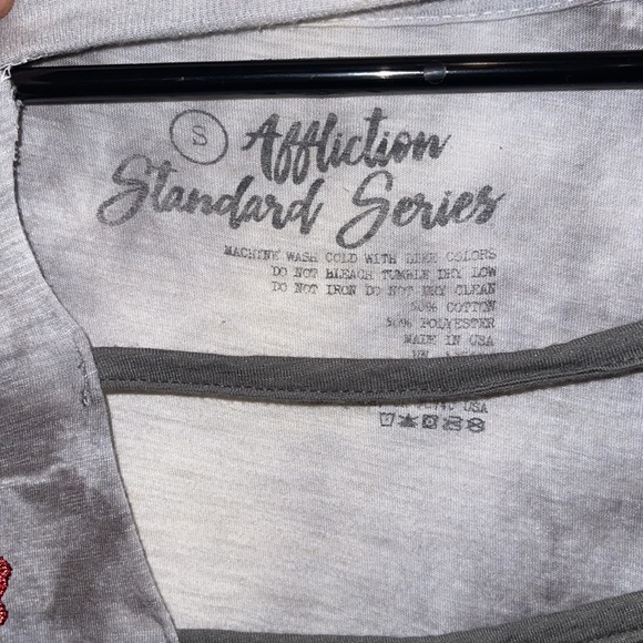 Affliction T-shirt - Picture 3 of 4